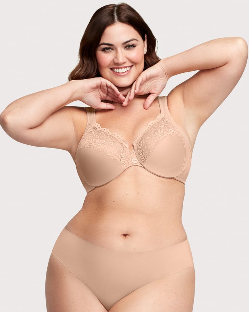Front of a model wearing a size 46H Low Cut WonderWire Lace Bra in Cafe by Glamorise. | dia_product_style_image_id:260719